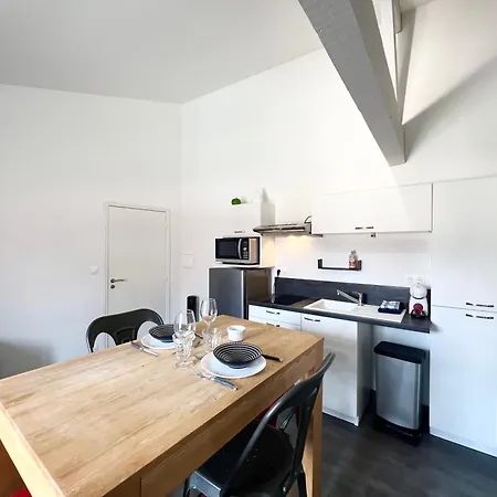 Appartement Le Pin, Centre-ville - *